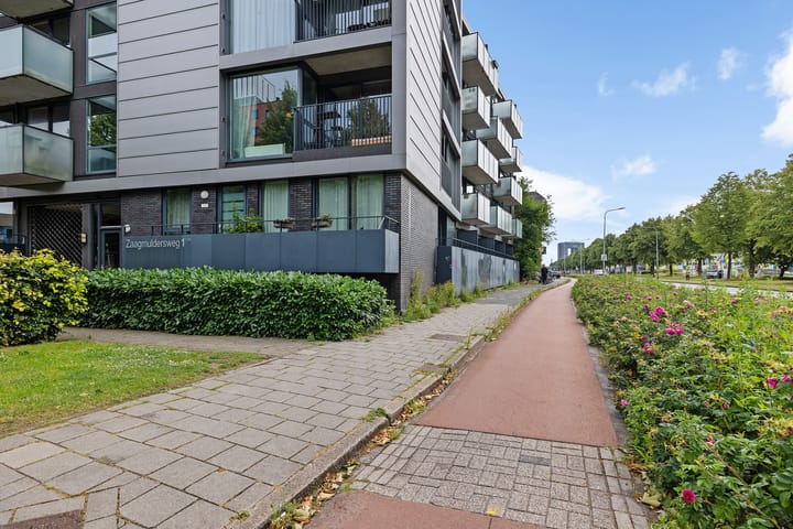 Photo 3 of Zaagmuldersweg 1-9