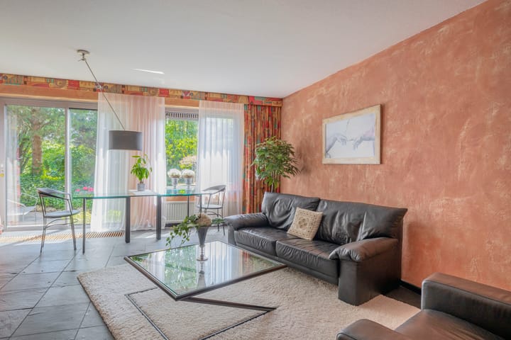 Foto 11 van Bassano 6