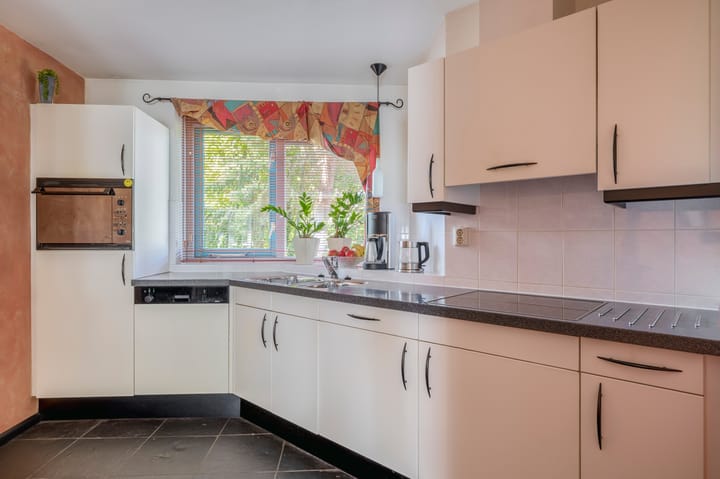 Foto 20 van Bassano 6