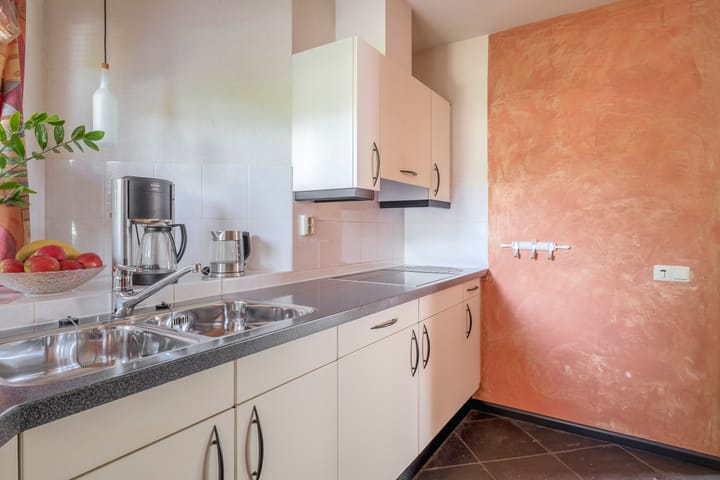 Foto 21 van Bassano 6