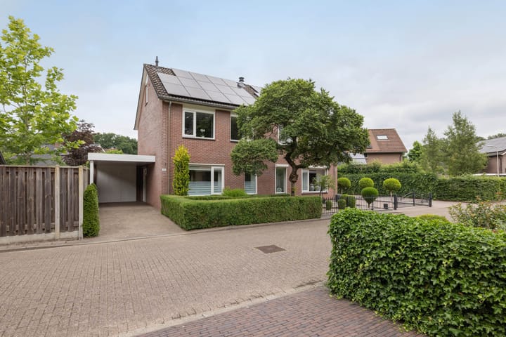 Pastoor Eppinkstraat 73