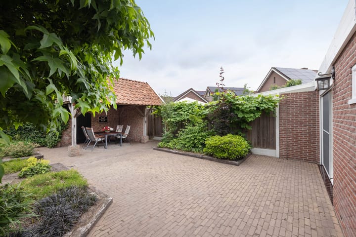 Foto 3 van Pastoor Eppinkstraat 73