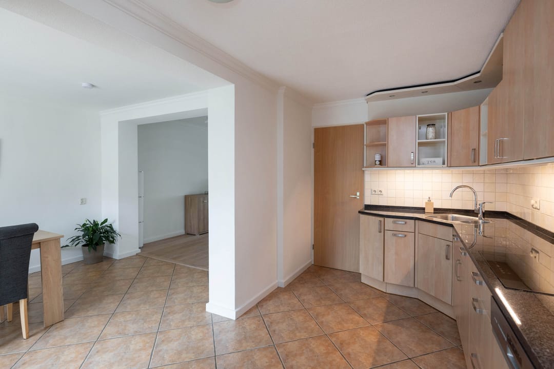 Photo 11 of Pastoor Eppinkstraat 73