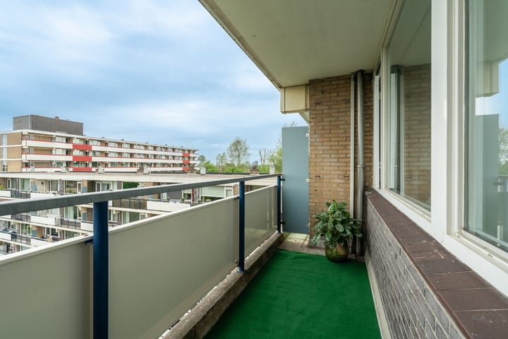 Foto 24 van Martin Luther Kinglaan 104