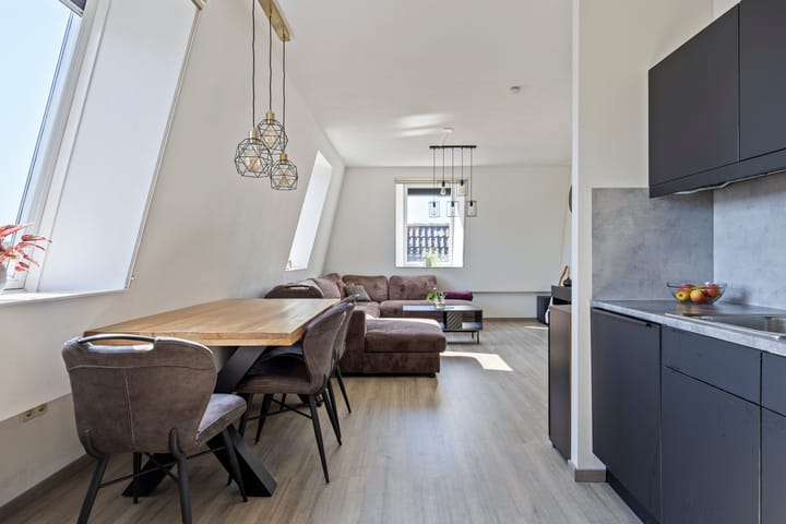 Photo 15 of Baroniestraat 48-05