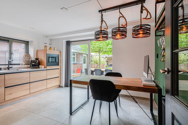 Photo 20 of Hoethslaan 6