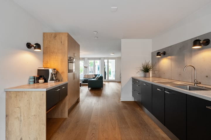 Foto 19 van Van de Veldelaan 986