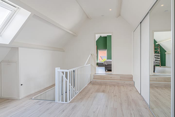 Photo 27 of Hoethslaan 6