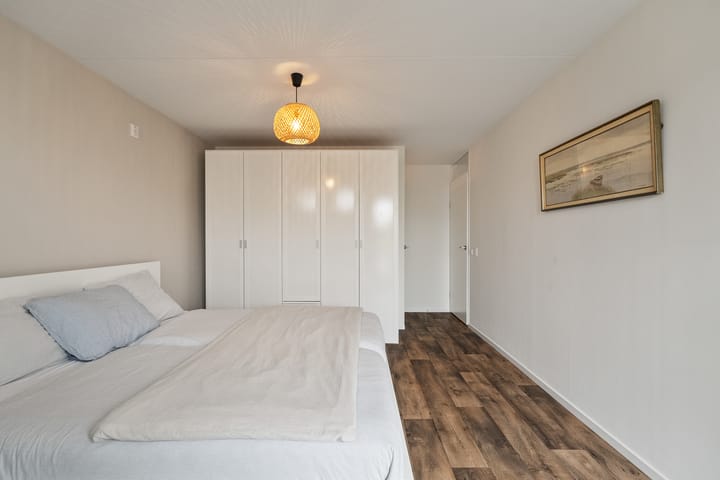 Foto 27 van Van de Veldelaan 986