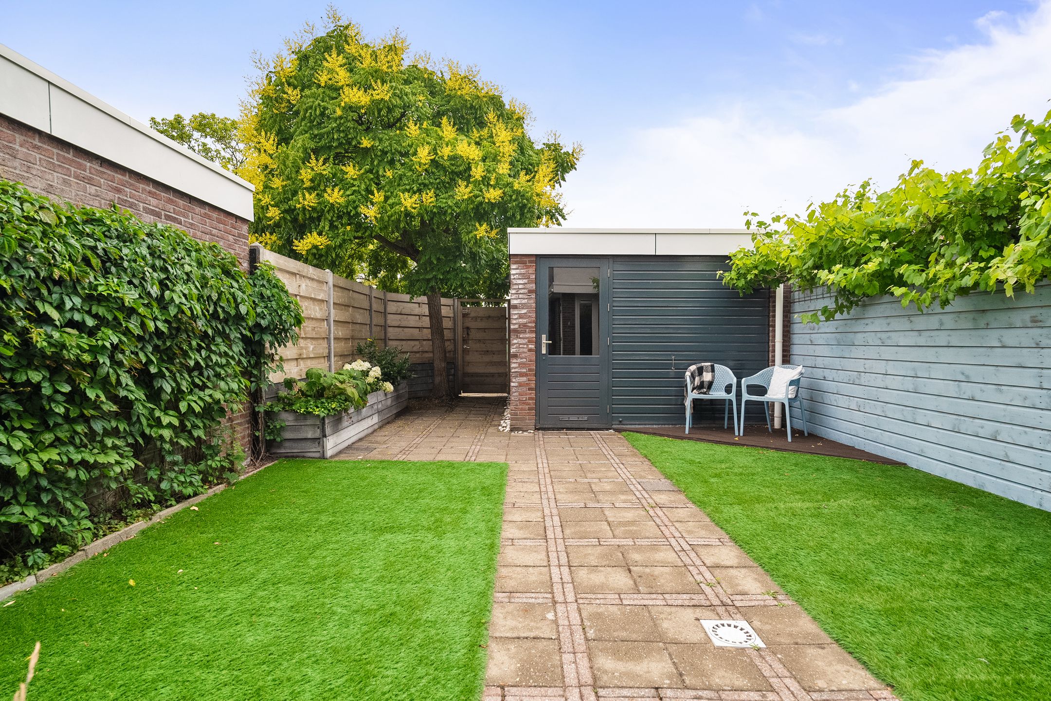 Foto 36 van Van de Veldelaan 986