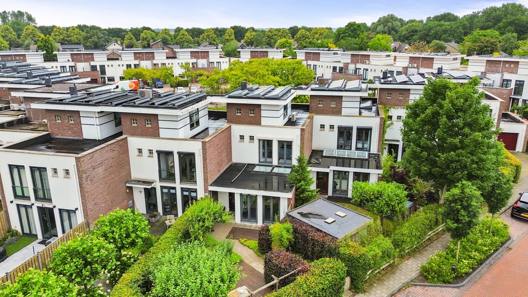 Foto 38 van Van de Veldelaan 986