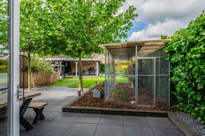 Photo 40 of Hoethslaan 6