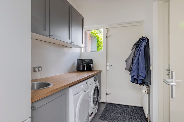 Photo 46 of Jan Steenstraat 46-A