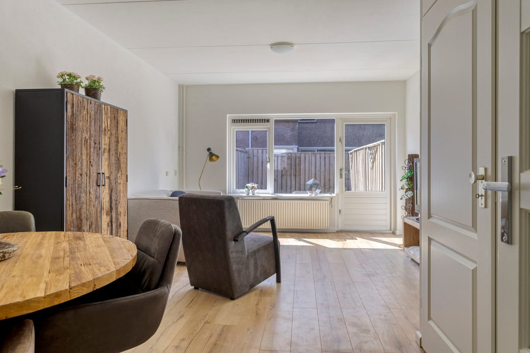 Foto 8 van Nijstad 16