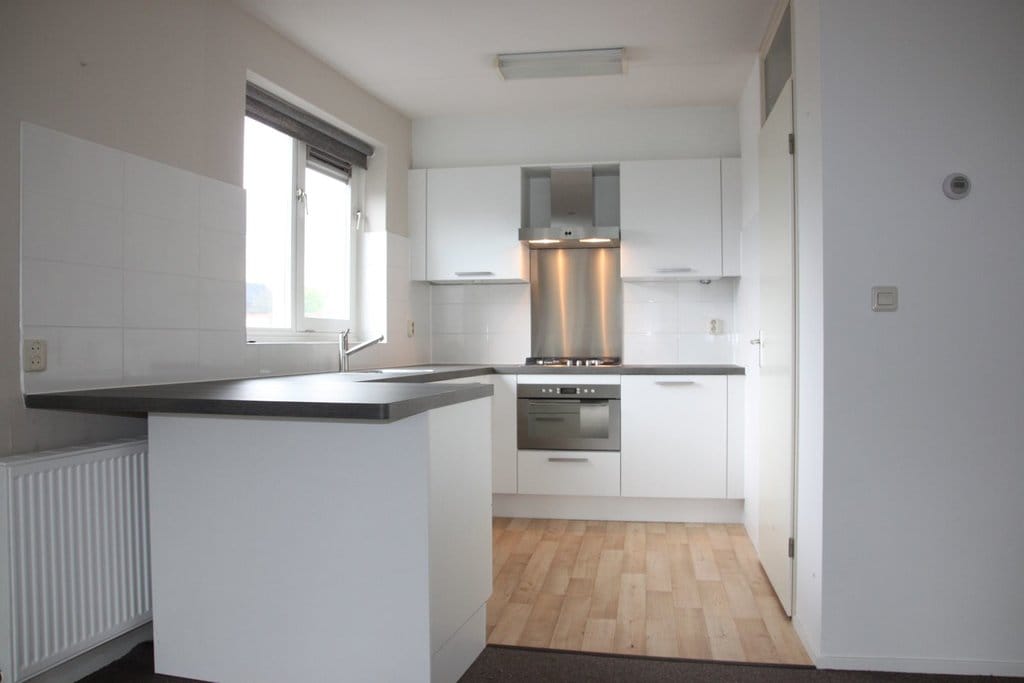 Photo 4 of Schoolstraat 8-I