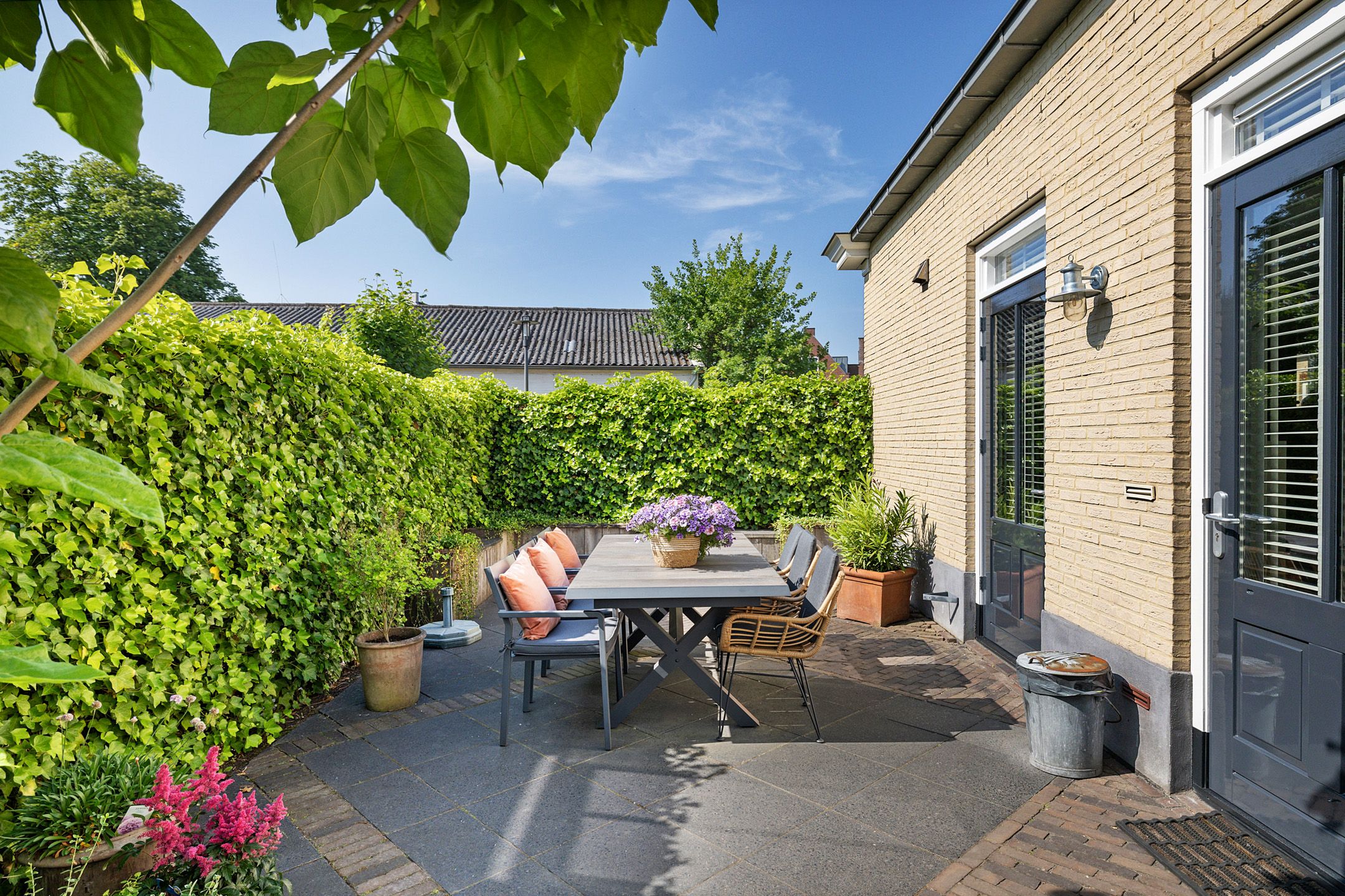 Foto 33 van M. van Zeggelenhof 9