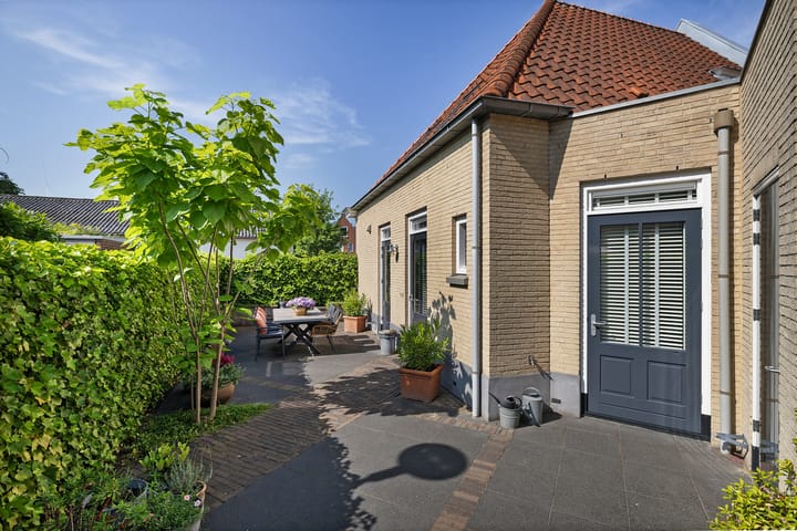 Foto 34 van M. van Zeggelenhof 9