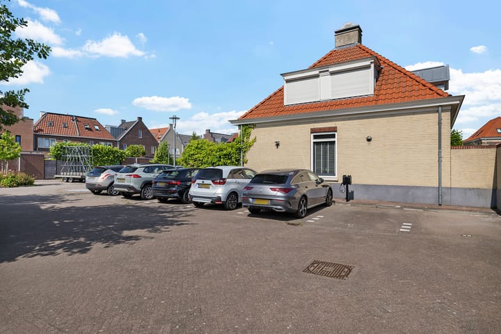 Foto 37 van M. van Zeggelenhof 9