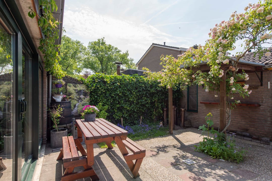 Foto 32 van Bernard Zweersstraat 7