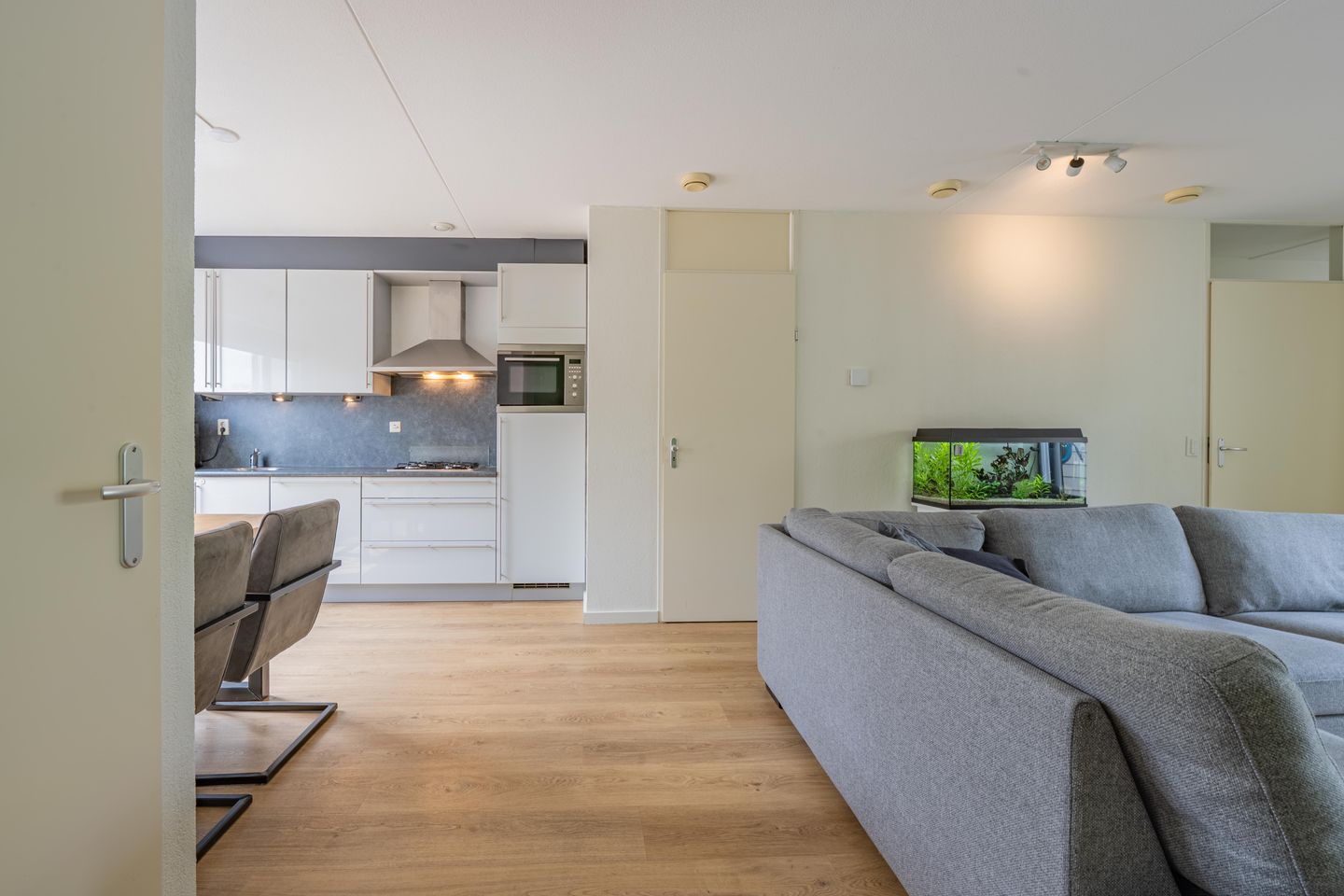 Photo 14 of L. Wildschutstraat 83