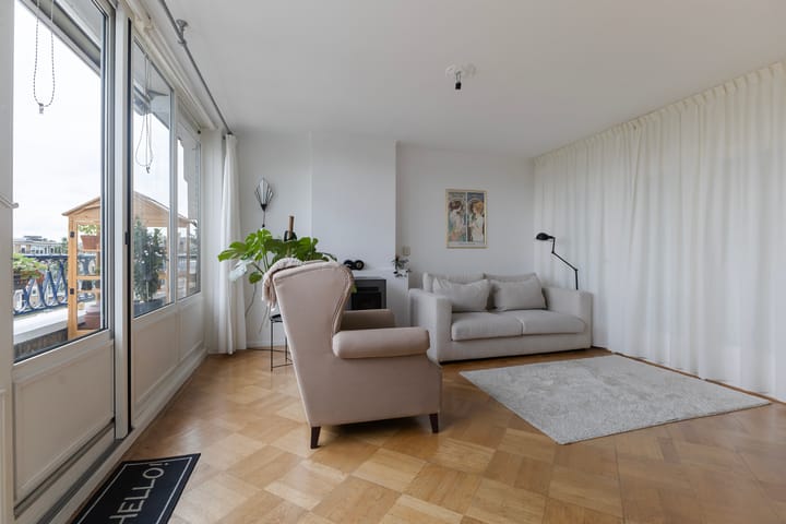 Foto 23 van Heliconweg 22-C