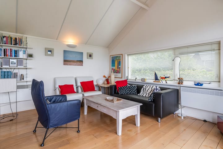 Photo 24 of Yn 'e Lijte 64