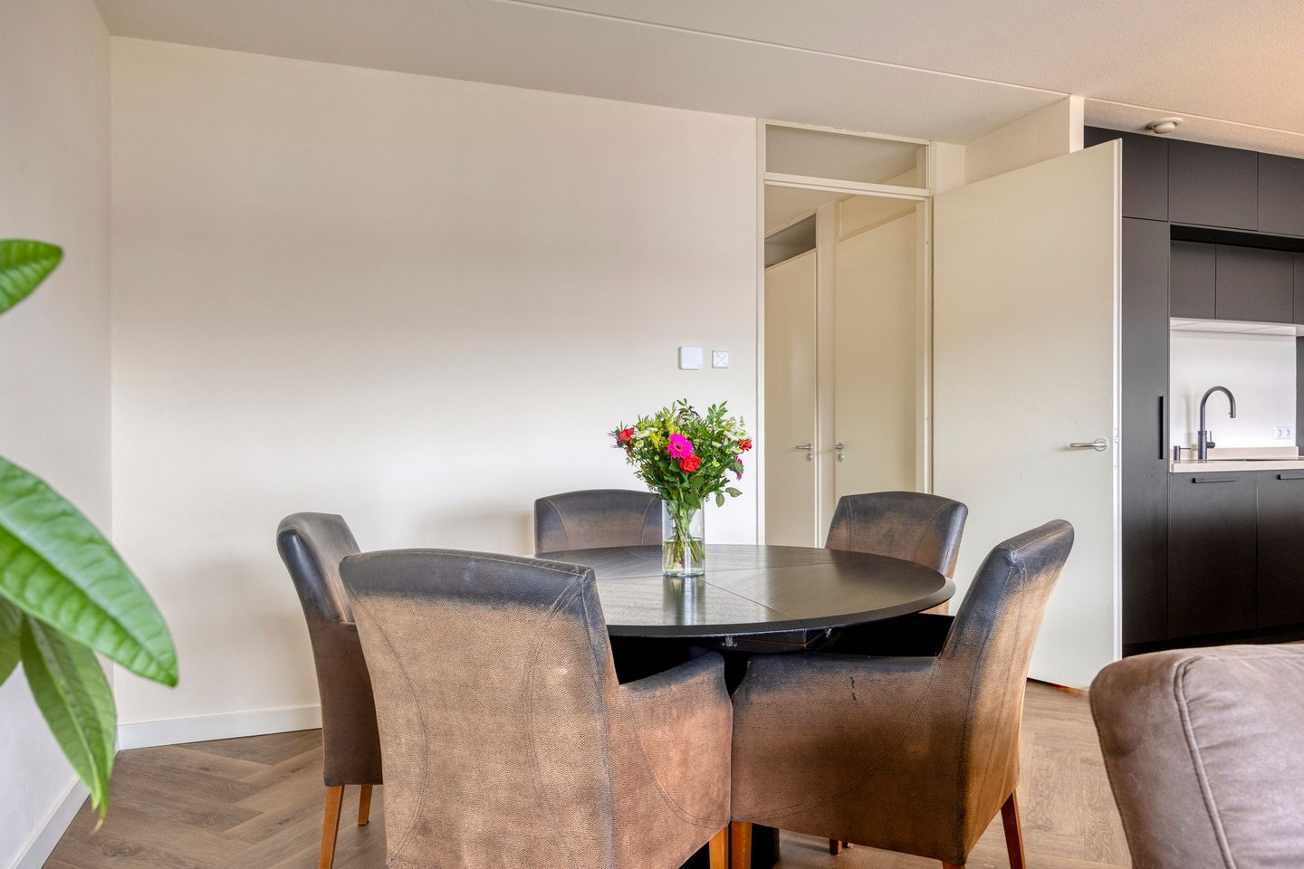 Foto 10 van Ebenhaëzerstraat 9-E