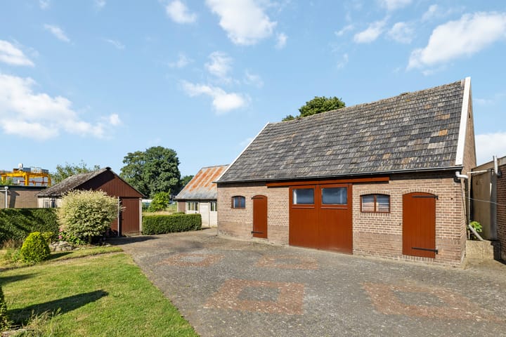 Foto 31 van Almelosestraat 12