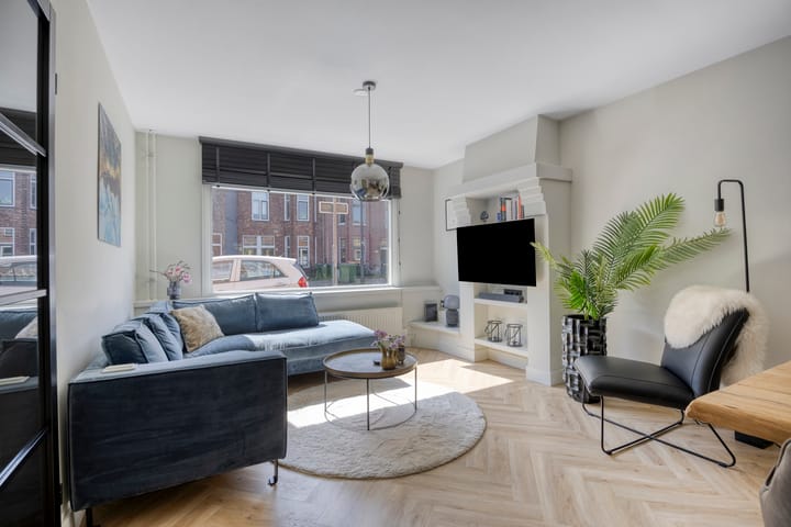 Photo 2 of Heuvelstraat 22