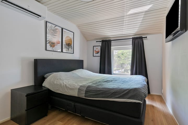 Photo 23 of Diederikstraat 28