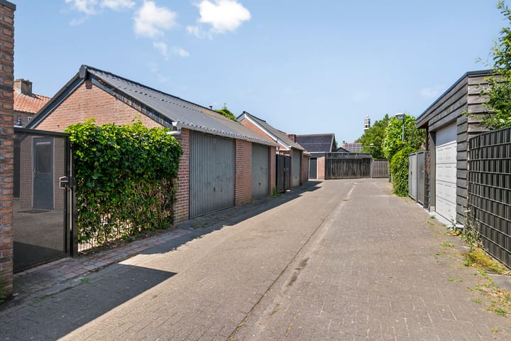 Photo 35 of Diederikstraat 28