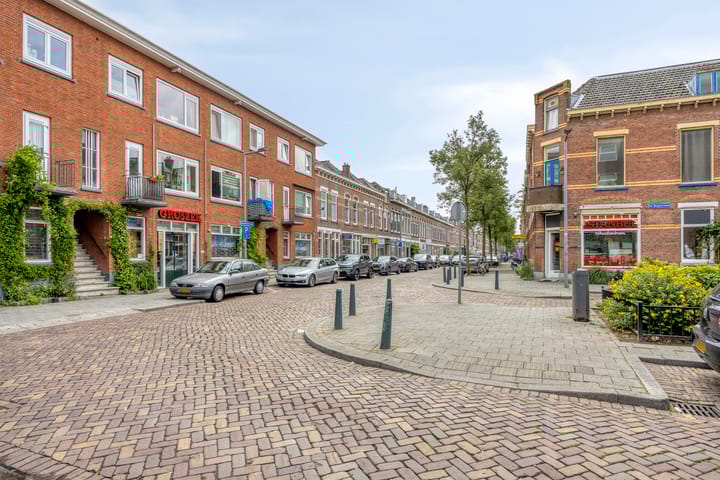 Photo 31 of Ebenhaëzerstraat 9-E