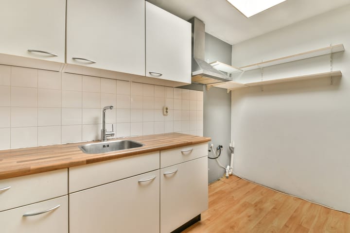 Foto 11 van Kostverlorenstraat 18-4