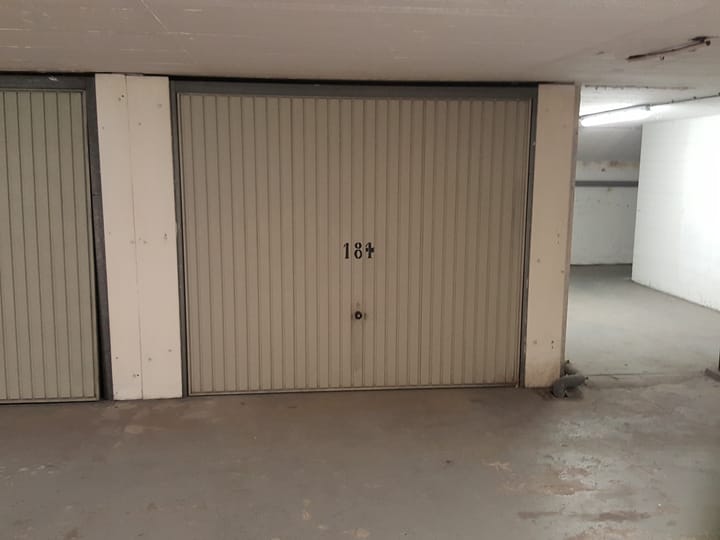 Foto 6 van Burgemeester van Fenemaplein garagebox 184