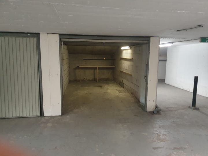 Foto 7 van Burgemeester van Fenemaplein garagebox 184