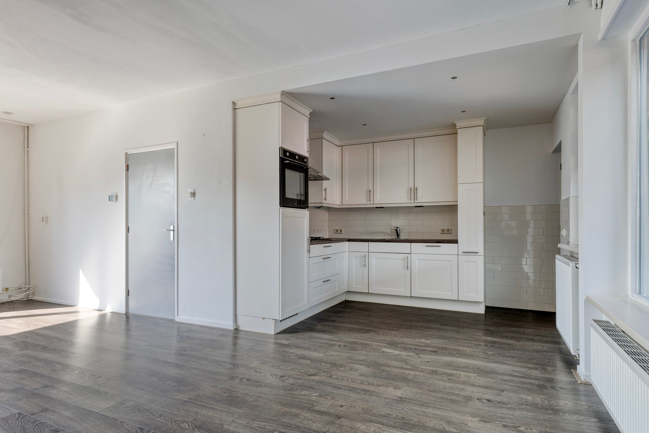 Photo 12 of Jasmijnstraat 9