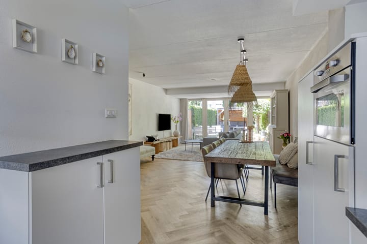 Foto 16 van Haspel 24