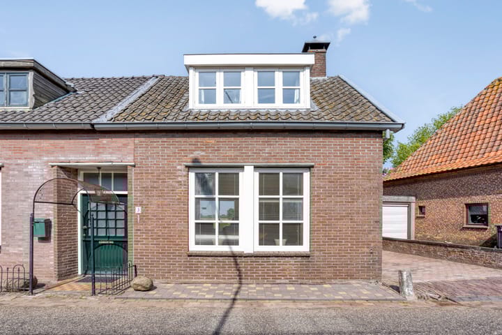 Foto 32 van Oijense Benedendijk 3