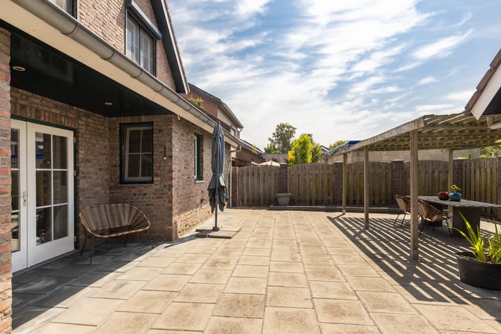 Foto 2 van Maasbanderkerkweg 20