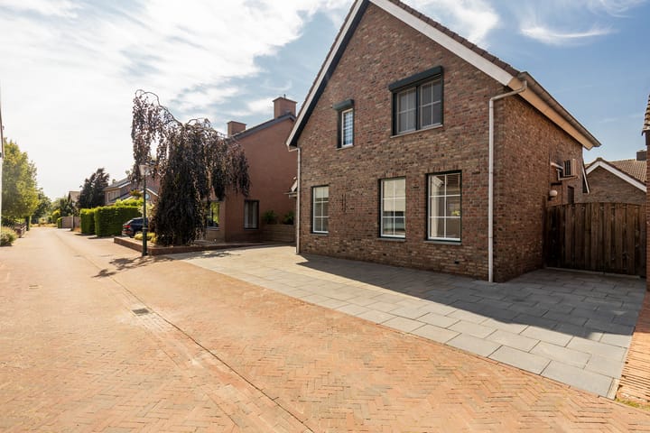 Foto 6 van Maasbanderkerkweg 20