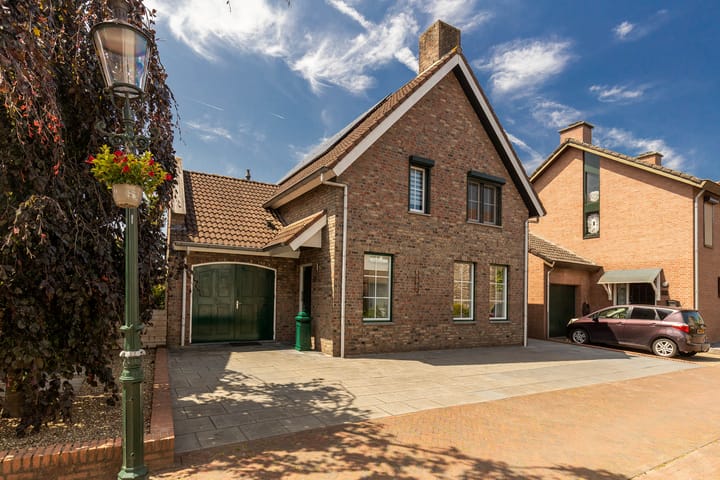 Foto 9 van Maasbanderkerkweg 20