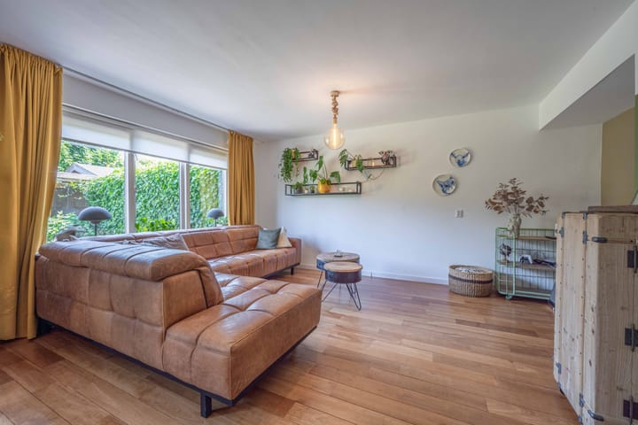 Photo 10 of L. Wilkensstraat 13