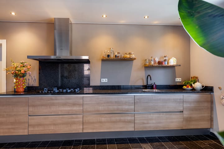 Foto 24 van Maasbanderkerkweg 20