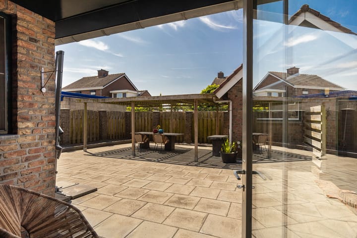 Foto 48 van Maasbanderkerkweg 20