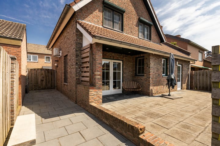 Foto 53 van Maasbanderkerkweg 20