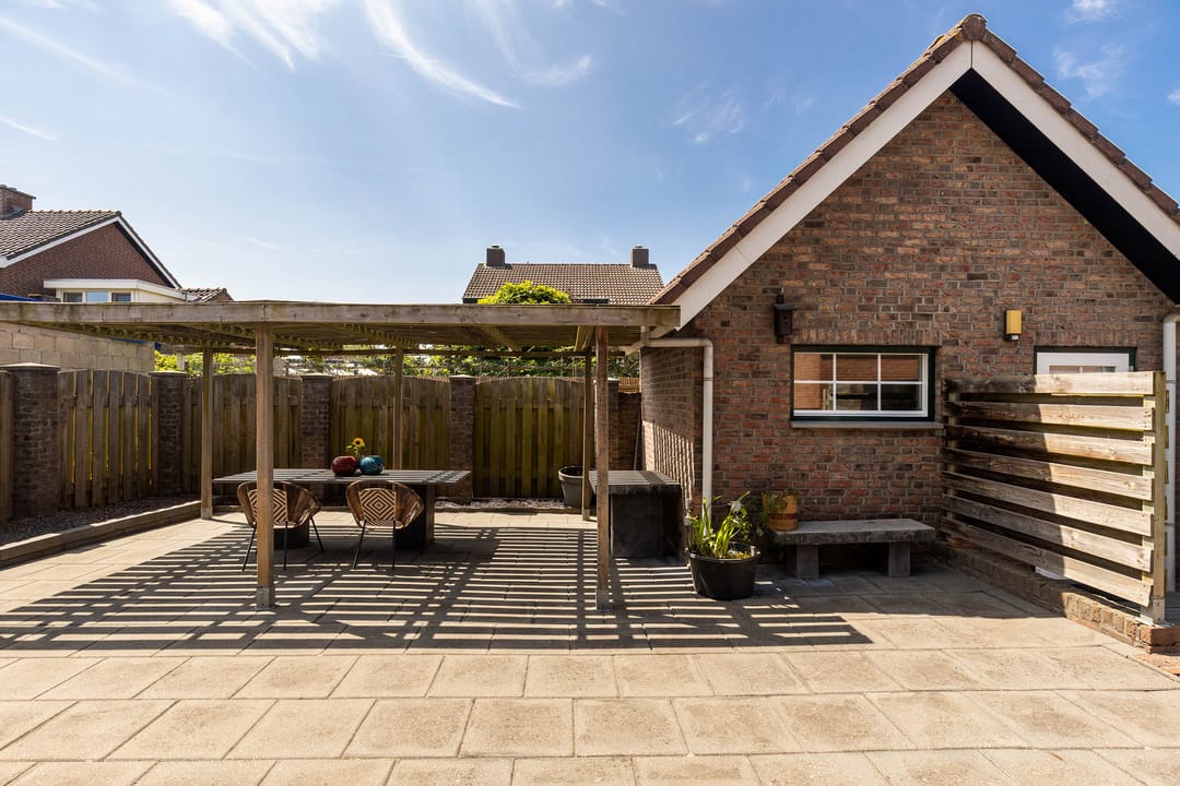 Foto 56 van Maasbanderkerkweg 20