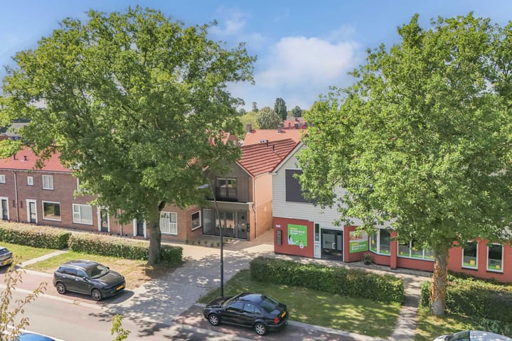 Photo 14 of Baan 49-A