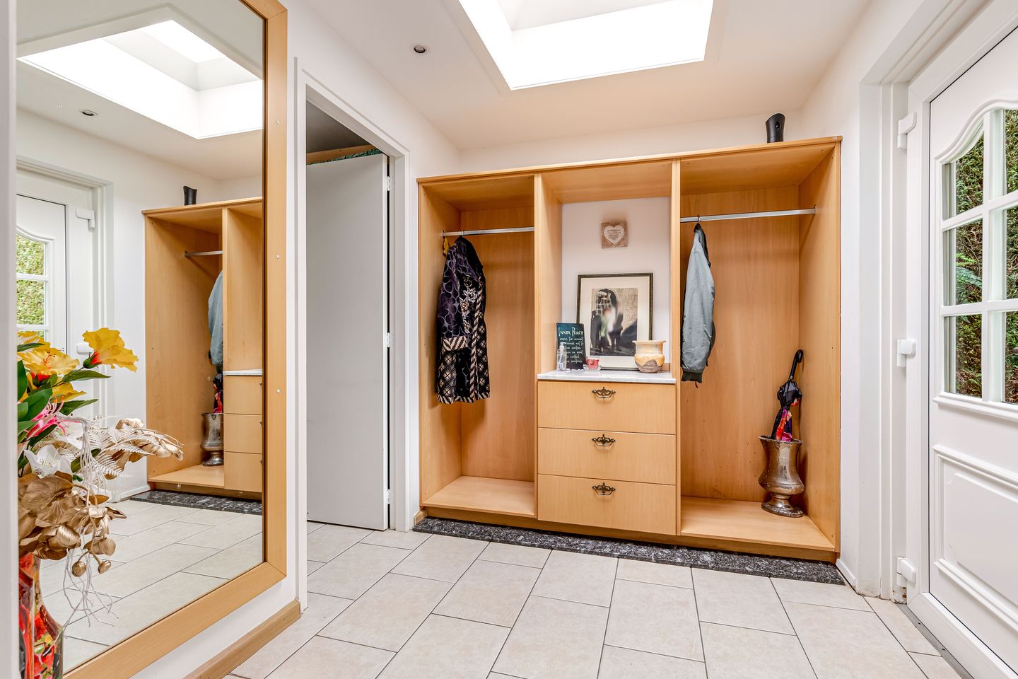 Photo 20 of Jean Gabinplantsoen 8