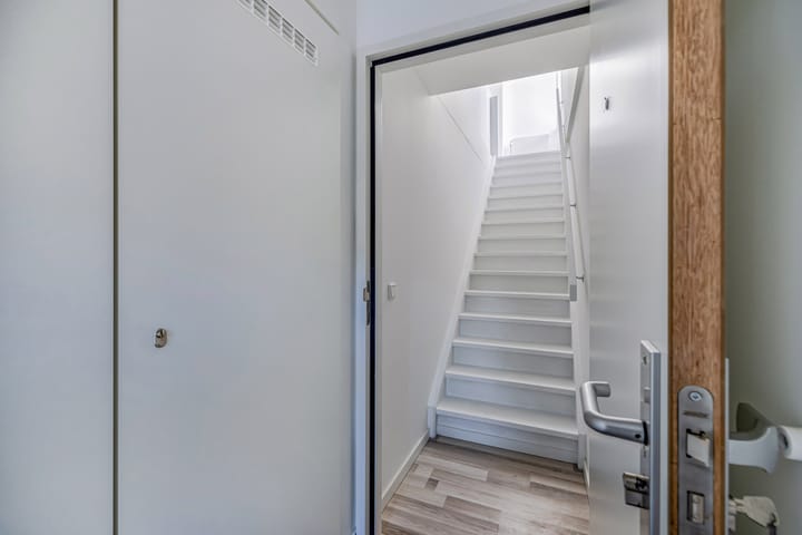 Photo 17 of Baan 49-A