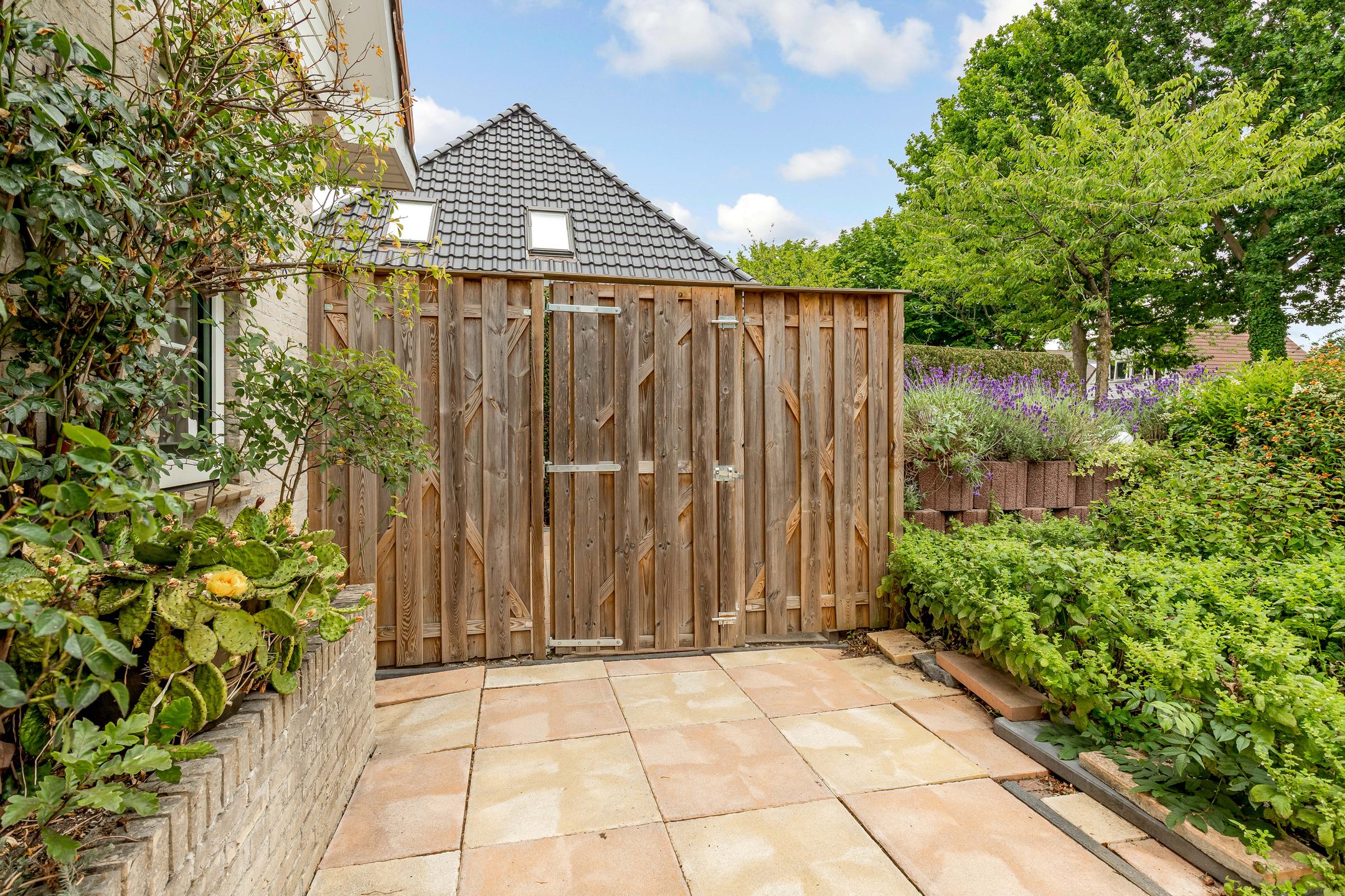 Photo 57 of Jean Gabinplantsoen 8